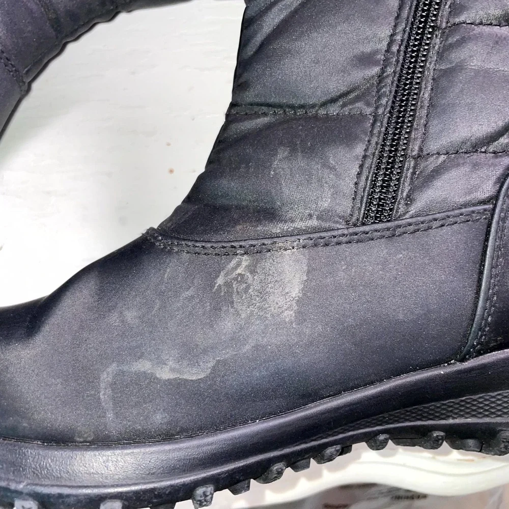Totes Womens US 7 M Snow Boots Black Faux Fur Lined Side Zipper Weatherproof